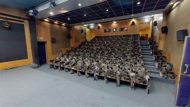 Digital Auditorium tiered seating at GM Rejoyz