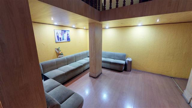 Auditorium Galleria lounge at GM Rejoyz